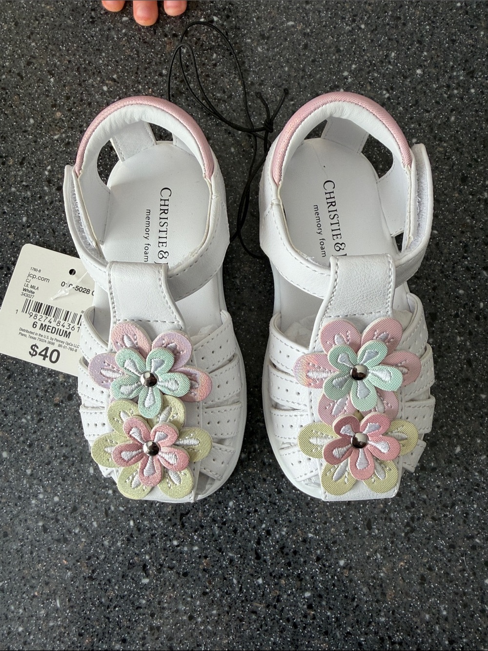 Toddler Girl size 6 flower sandals